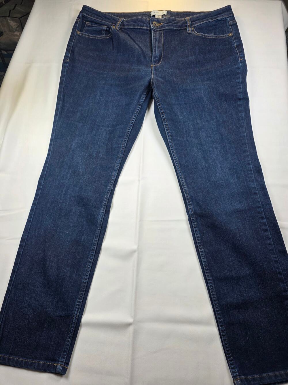 Liz Claiborne City Jeans Size 16